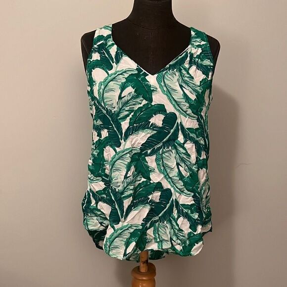 Green Tropical Hi-Low Tank Top - Picture 1 of 5
